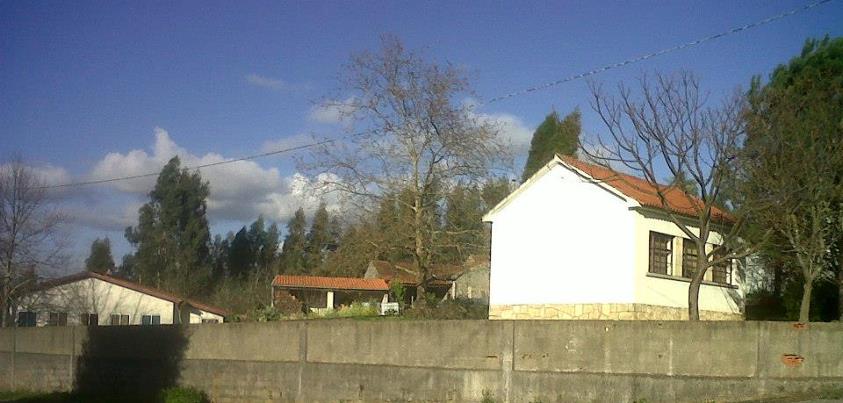 primeira escola prim&aacute;ria